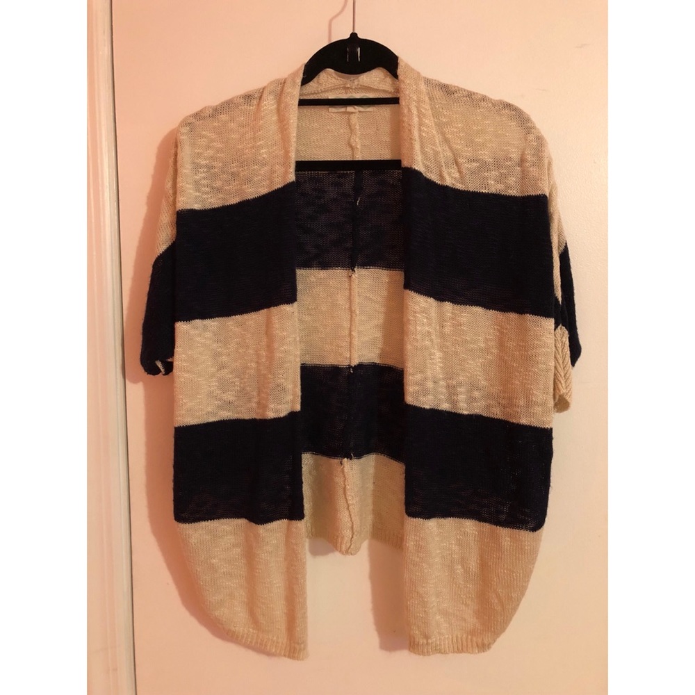half sleeve cardigan sweater cream & navy blue